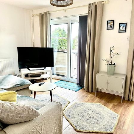 Home From Home Sleeps Seven Hastings Extérieur photo